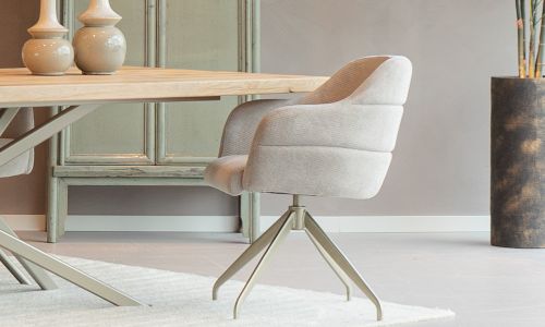 eetkamerstoel beige met goud onderstel