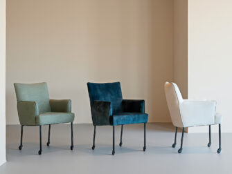 Eetkamerstoel Nardo - sneak olive - adore petrol - loft cream - met wielen