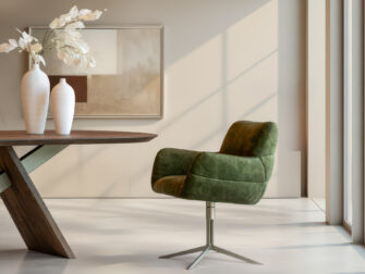 Eetkamerstoel Naxos - Eppic select country moss - onderstel g - metaalkleur champagne Draaibare eetkamerstoel met subtiel stikselpatroon