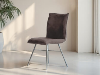 Moderne donkerbruine eetkamerstoel zonder armleuningen met kruisframe