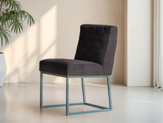 Gestoffeerde eetkamerstoel met stevige constructie