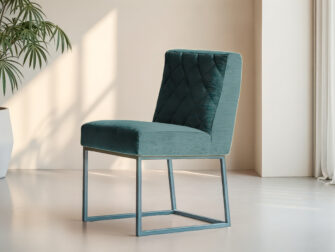 Moderne eetkamerstoel met minimalistische uitstraling