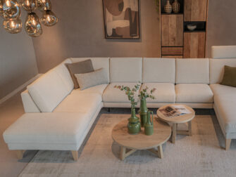 Designbank met relaxopties en royale zitting