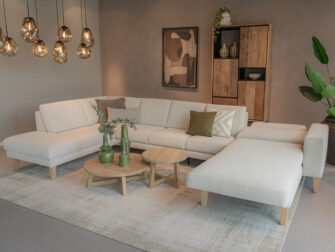 bank met relaxstanden en verstelbare hoofdsteunen