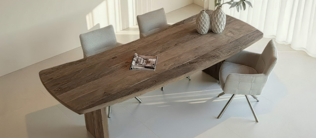 Blog banner_ Hoeveel stoelen passen er aan jouw tafel_ (200, 240, 300 cm)