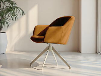 oranje stoel met ronde vormen en luxe zitcomfort