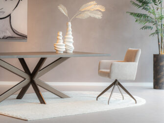 kuipstoelen mocca kleur onderstel