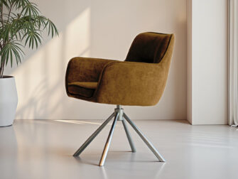 Eetkamerstoel Athene - Eppic select gerra gold - onderstel c - metaalkleur champagne Warmgele eetkamerstoel met opvallende, moderne look