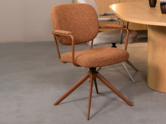 Eetkamerstoel Axton - coral - met arm - metaalkleur terra Eetkamerstoel in coral Boucle met metalen onderstel in terra kleur en armleuningen