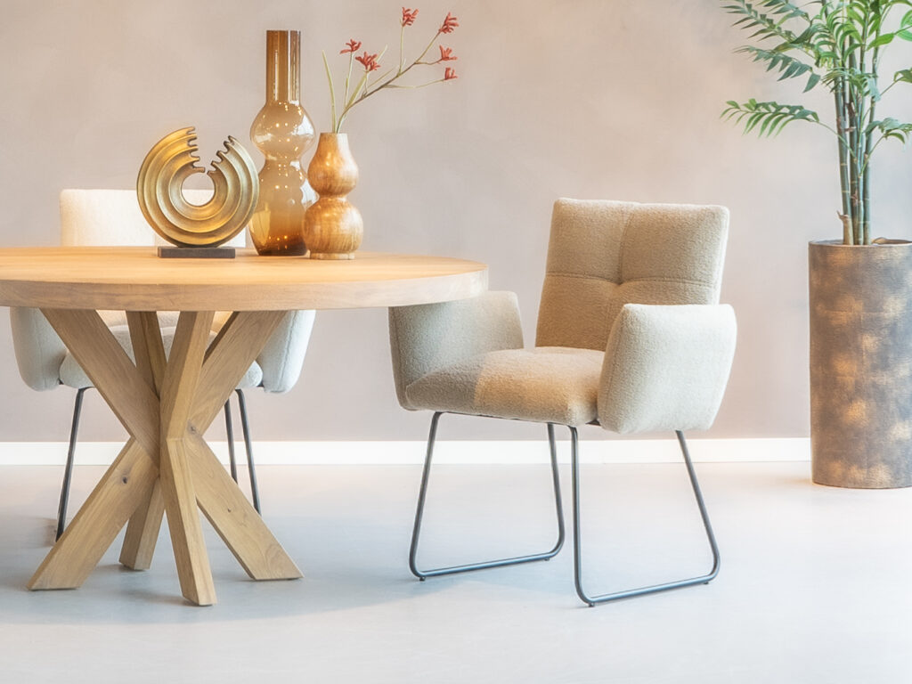 eetkamerstoelen boucle stof