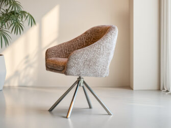 Moderne eetkamerstoel met draaifunctie en zachte stoffering