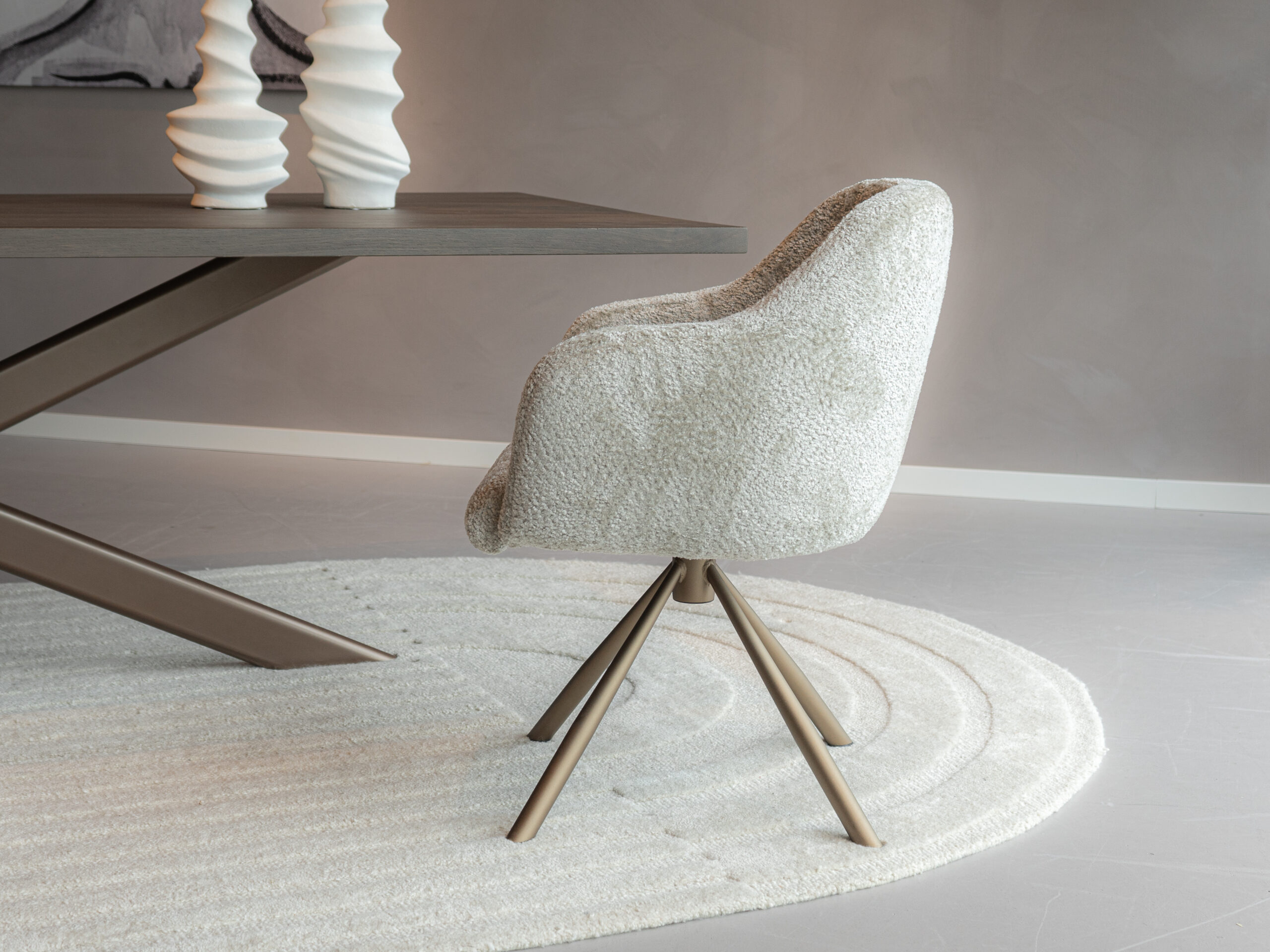 khaki kleurige eetkamerstoelen