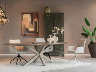 Moderne designstoel voor de eetkamer, leverbaar in talloze varianten en kleuren