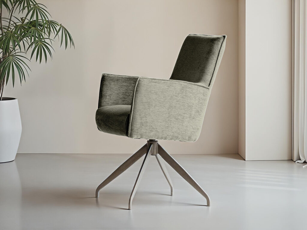 Klassieke naturel eetkamerstoel met comfortabele zitting