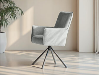 Zachte blauwe eetkamerstoel met draaibaar onderstel