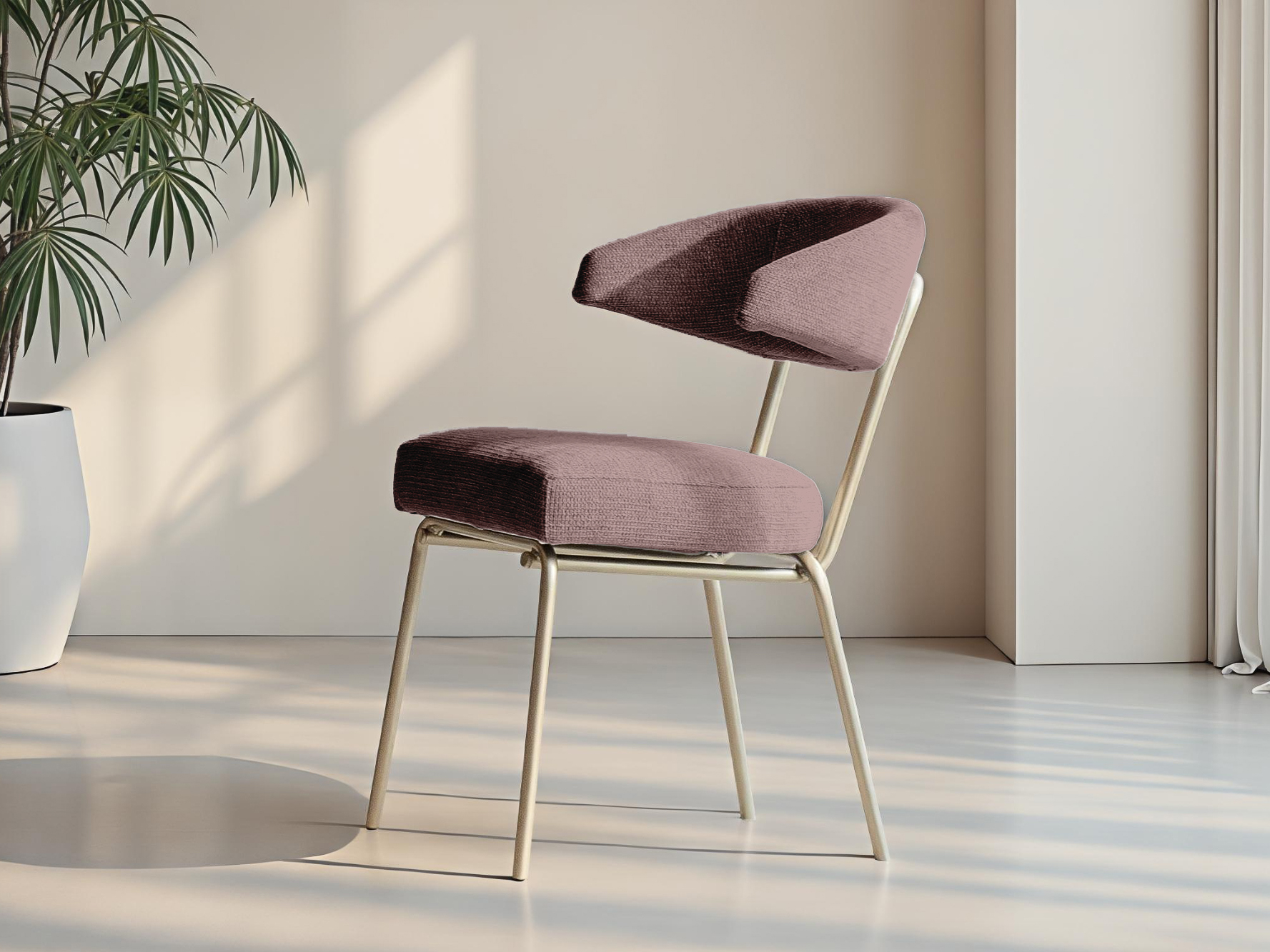 Eetkamerstoel in diepe chocoladetint met licht onderstel