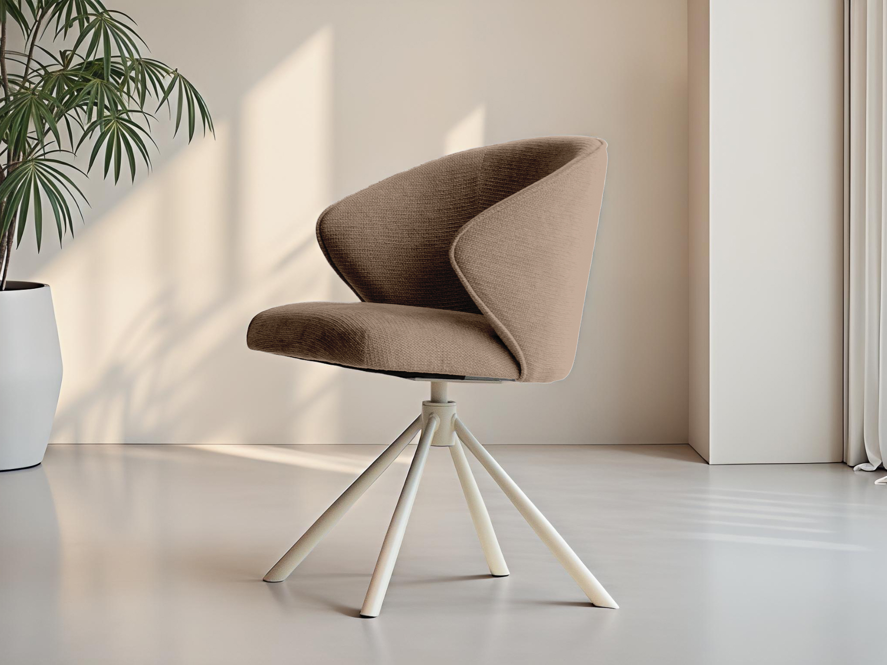 Draaibare eetkamerstoel met diepe bruine bekleding en moderne vorm