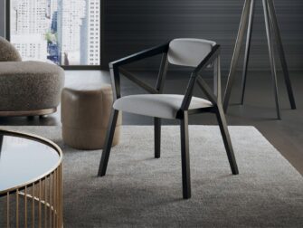 Eetkamerstoel Lenox - alpine steel - oak pure heban donkerbruine japandi eetkamerstoel met grijze bekleding