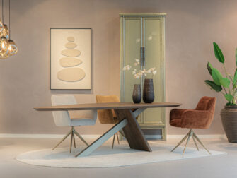 Eetkamerstoel Massimo - cloud cognac - onderstel t - metaalkleur brons antiek trendy eetkamerstoel met draaifunctie, fluweelzachte stof en slanke vierpoot