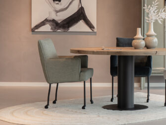 groene eetkamerstoelen met arm leuning