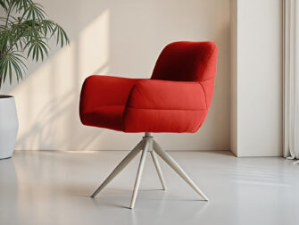 Eetkamerstoel Naxos - Eppic select moric venetian red - onderstel t - metaalkleur sunstone Eetkamerstoel met rode fluwelen bekleding en metalen draaipoot