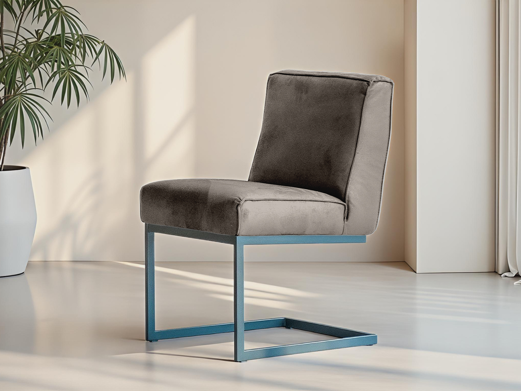 Comfortabele eetkamerstoel met industriële look en zwart metalen sledepoot