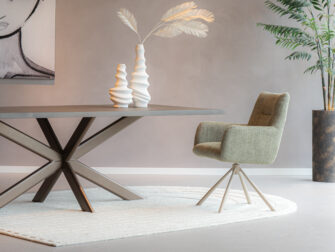 Eetkamerstoel Santorini - baltimore pistachio - onderstel c - metaalkleur magnum stoel die automatisch terugdraait