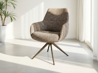 Gestoffeerde taupe stoel met armleuningen