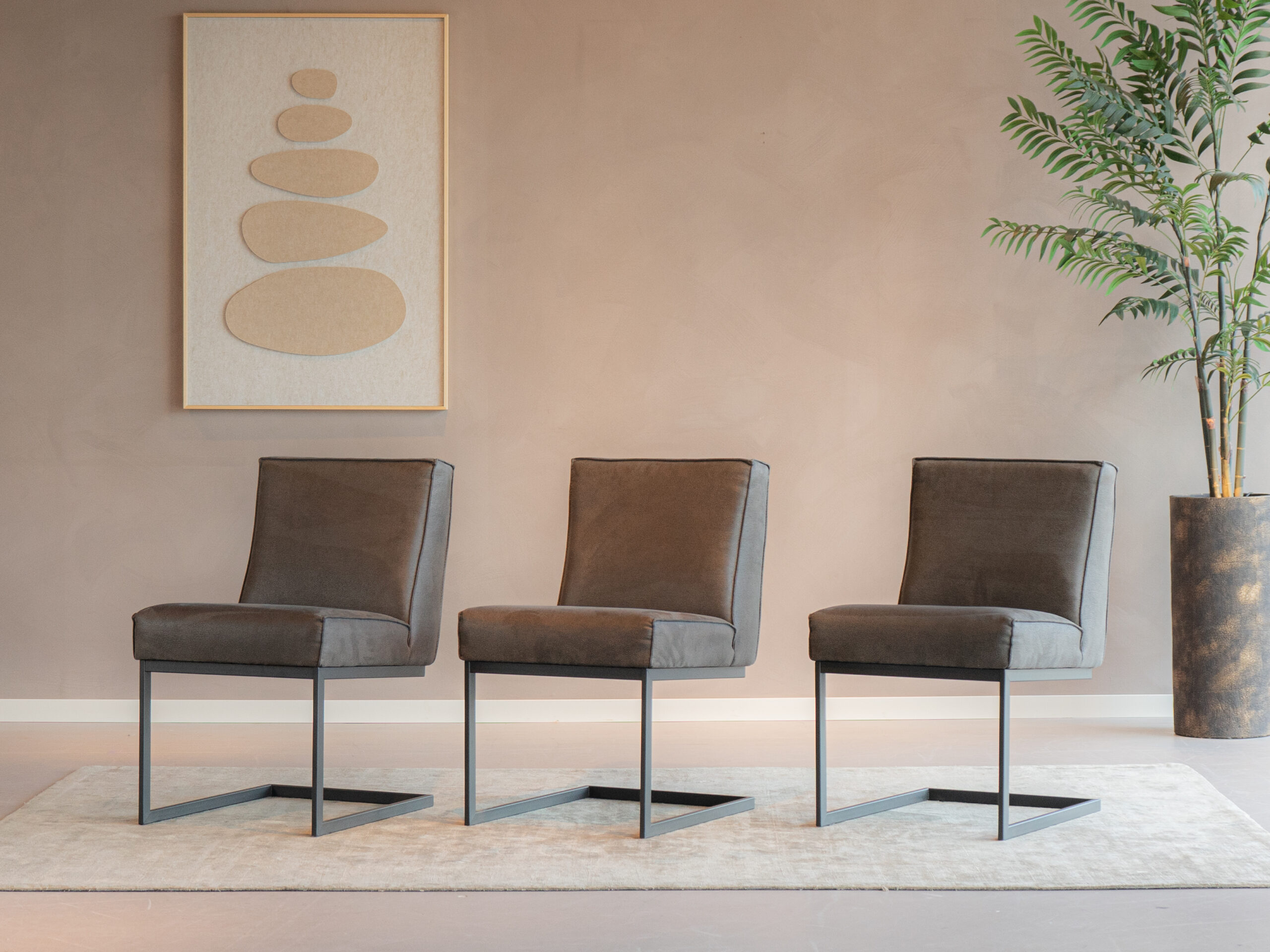 zeer comfortabele eetkamerstoelen