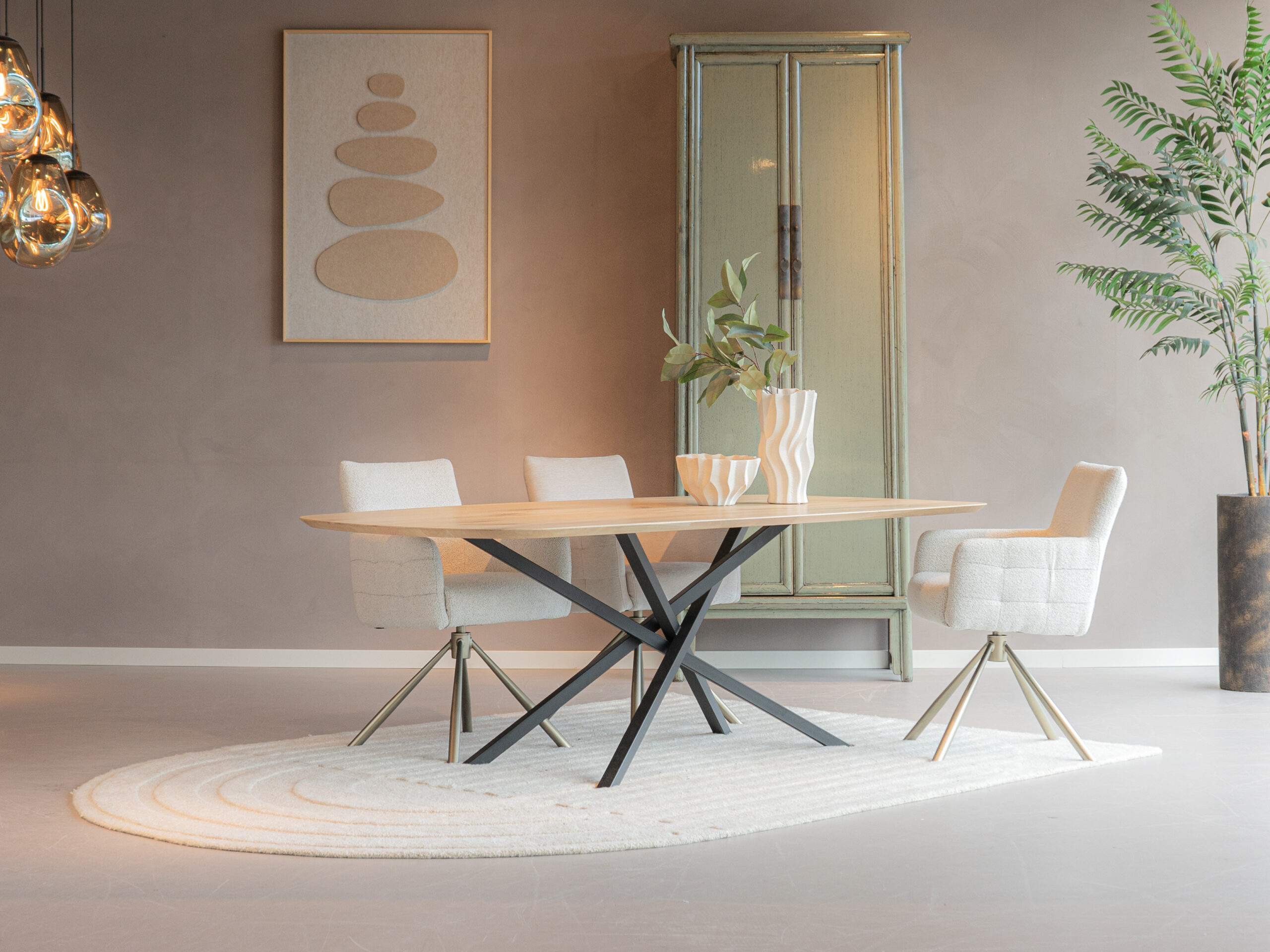 ultra matte lak eettafels