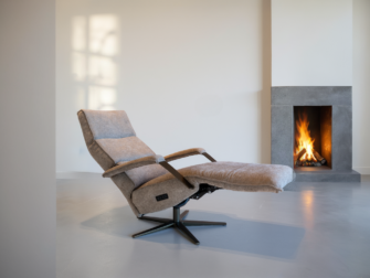 Fauteuil Scaloni - toro brown - metaalkleur anodic brown Comfortabele lounge fauteuil met stoffen bekleding