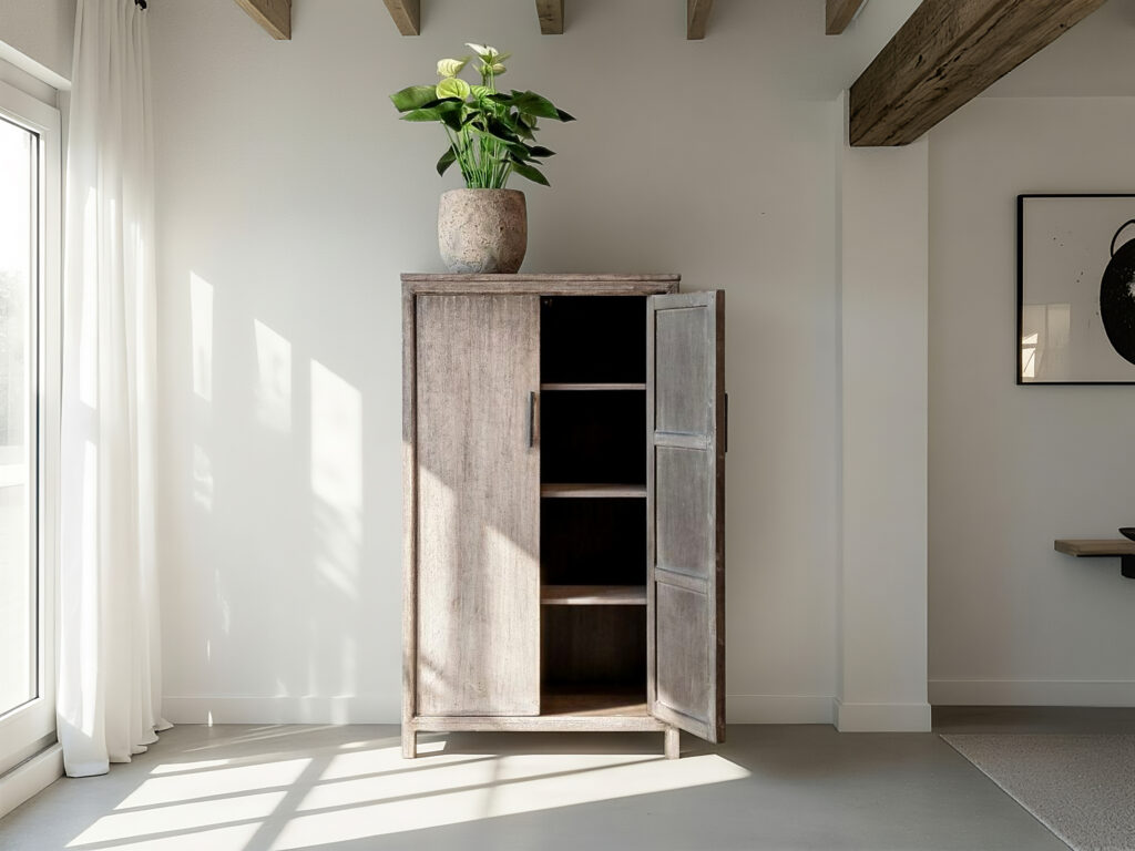 grijze lakkast met veel opbergruimte