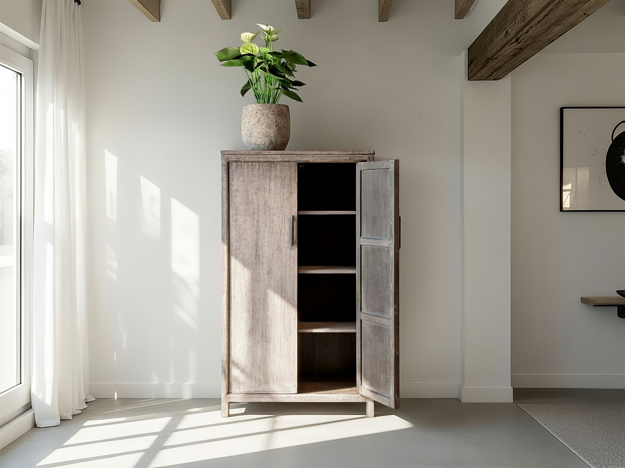 grijze lakkast met veel opbergruimte