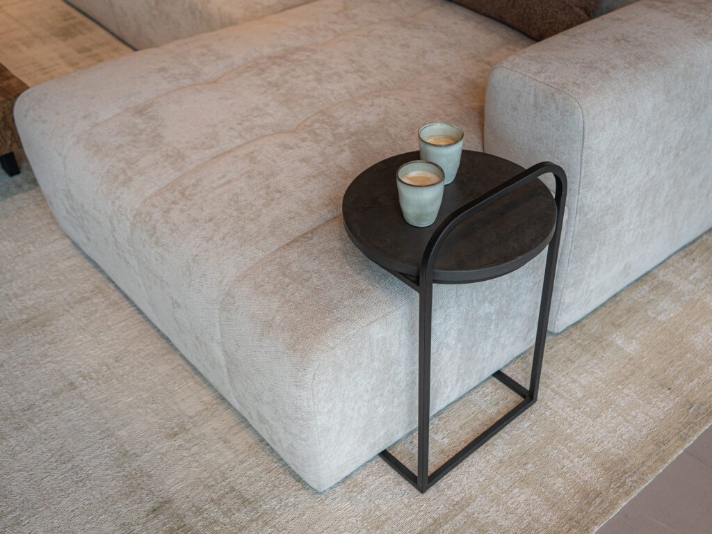 Ronde laptoptafel in het zwart