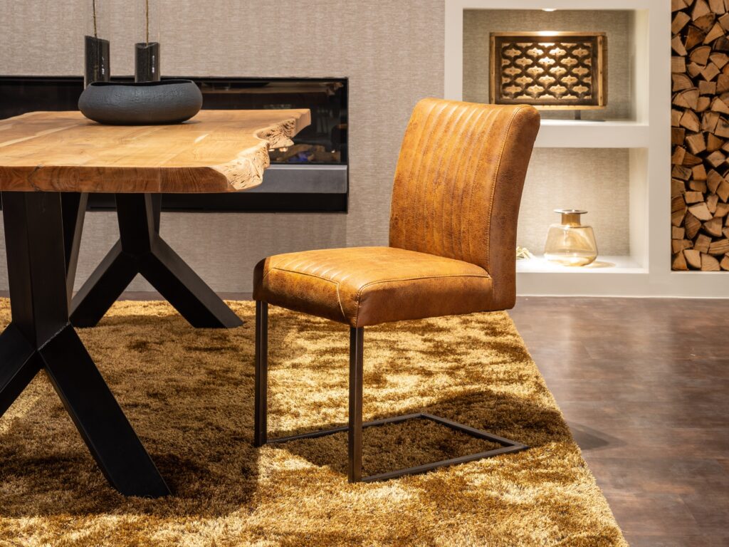 cognac lederen eetkamerstoel industrieel