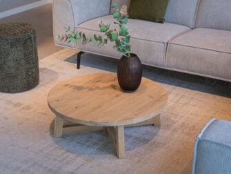 grote ronde salontafel van eikenhout Ø80cm