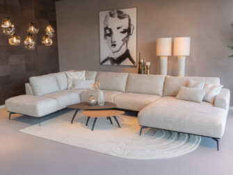 set van twee organische tafels