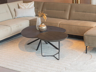 Salontafel Lucca - stone - 100cm - lime midnight + salontafel Tellaro - 60x45cm - rond- night glow Salontafel Lucca - stone - 100cm - lime midnight + salontafel Tellaro - 60x45cm - rond- night glow