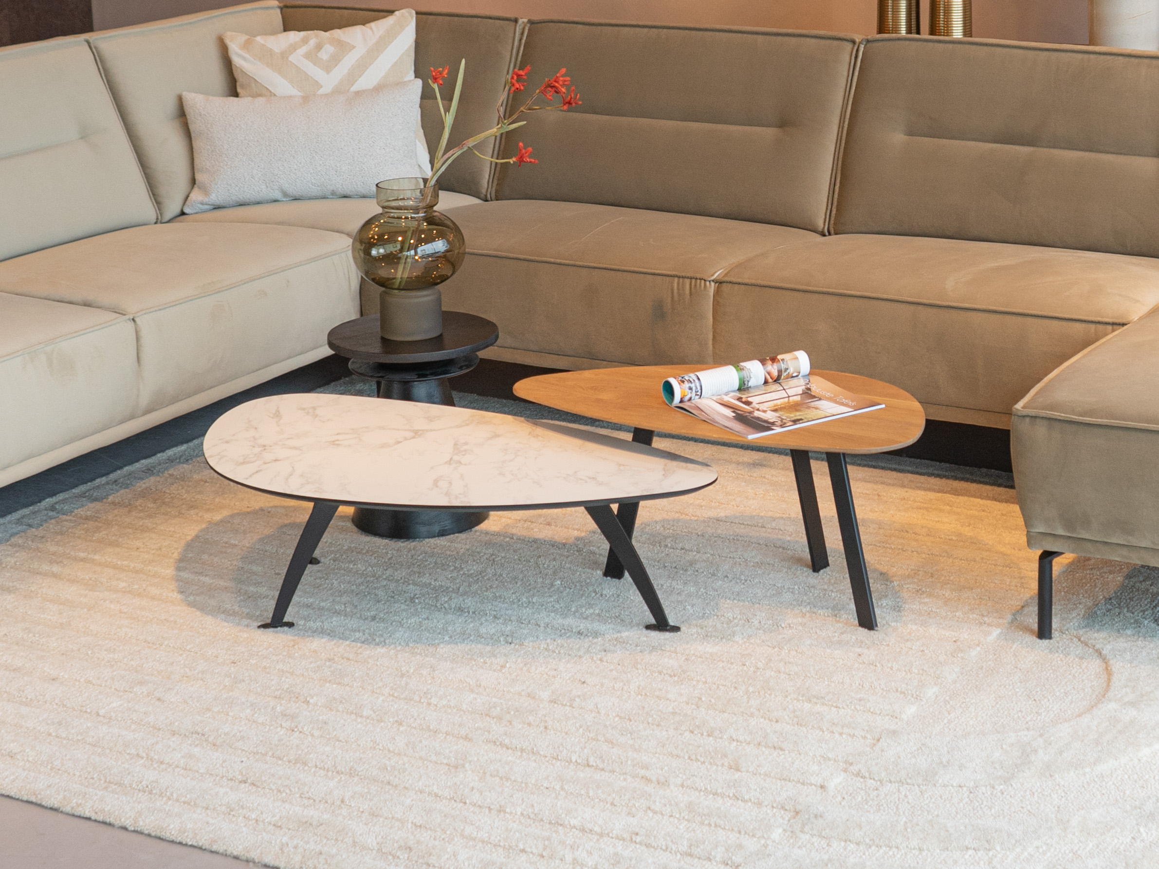 Salontafel Montalcino - 100cm - kiezel - carrara frosted white + salontafel Ciottolo