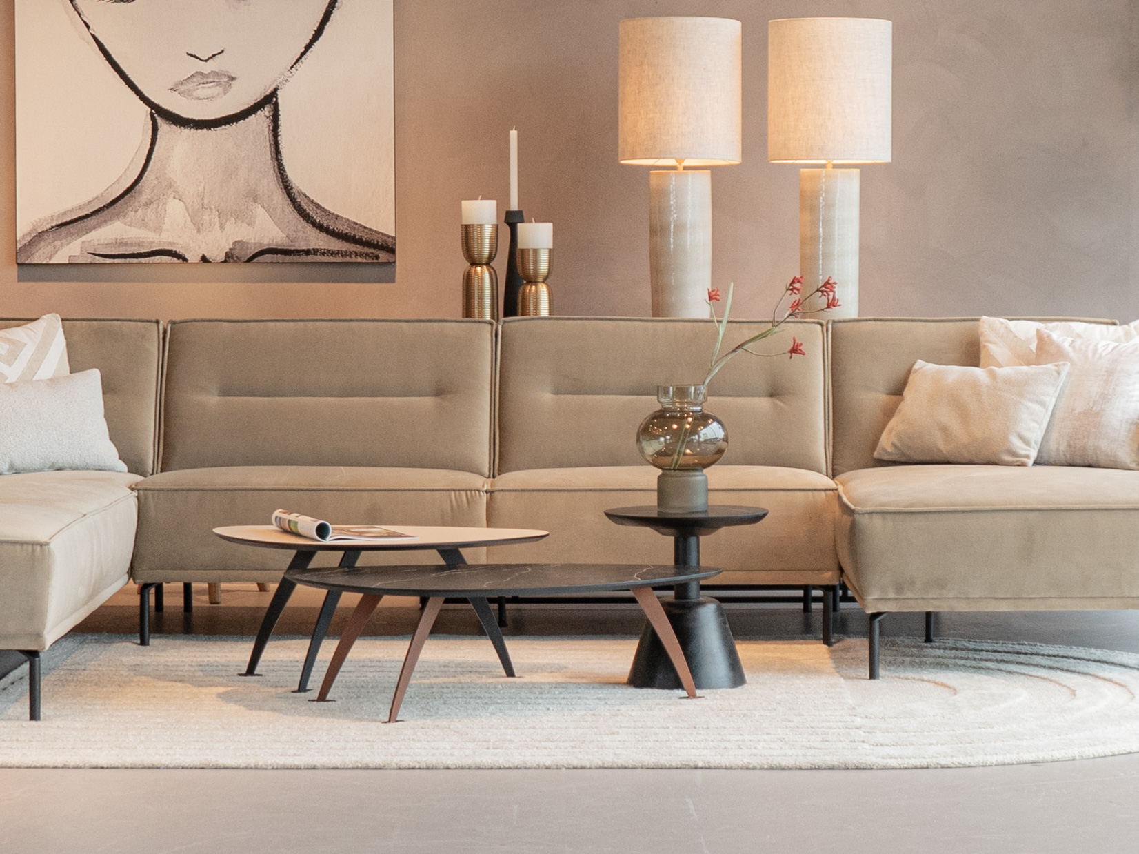 Salontafel Montalcino 100x55 - kiezel - marble vein nero bronze