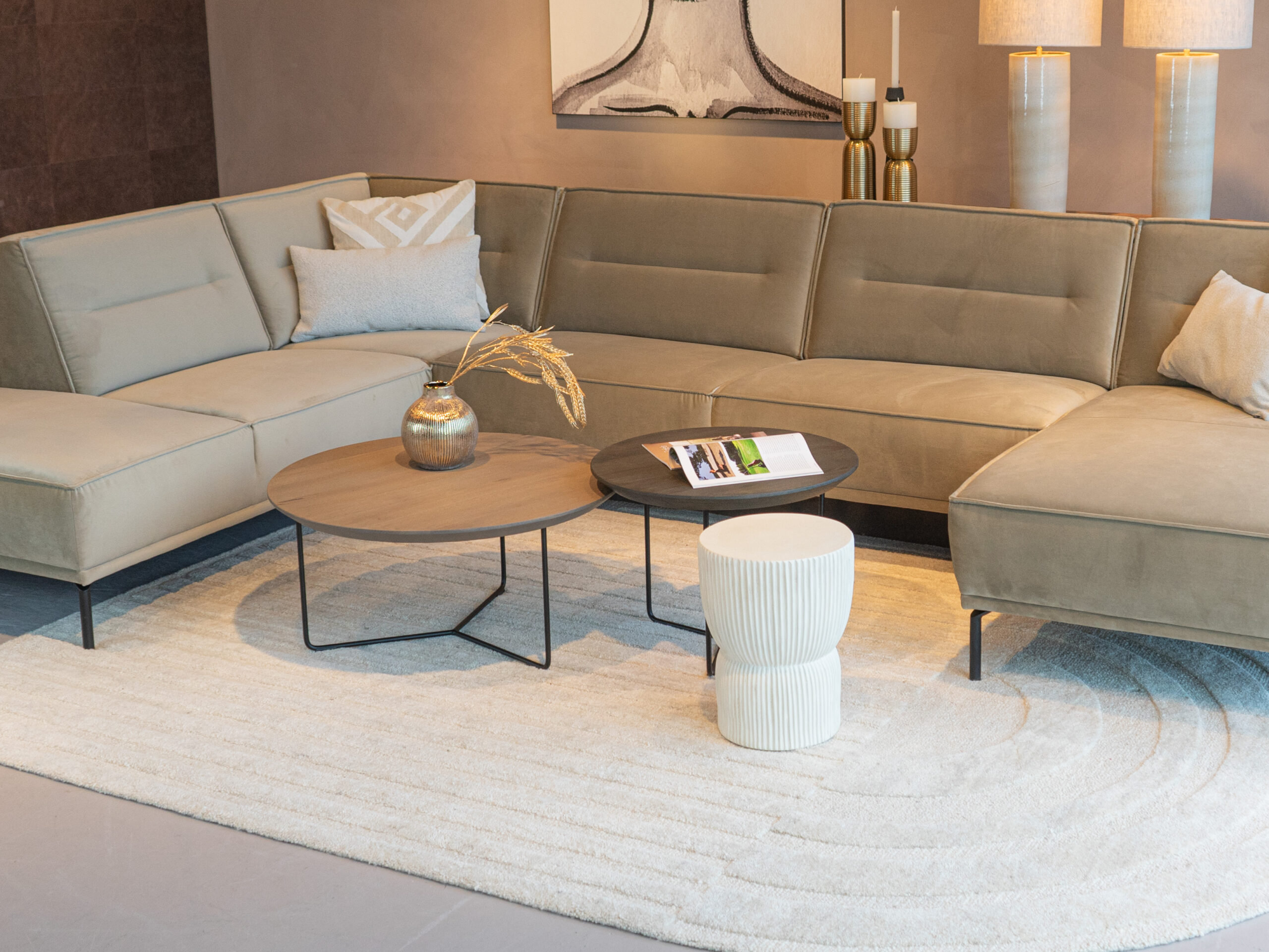 Salontafel Tellaro – 80x40cm – rond – smoke + Salontafel Tellaro – 60x45cm – rond – night glow (3)