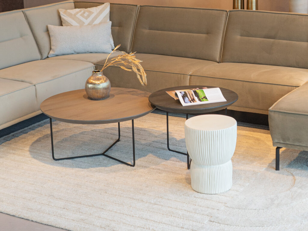 Salontafel Tellaro – 80x40cm – rond – smoke + Salontafel Tellaro – 60x45cm – rond – night glow