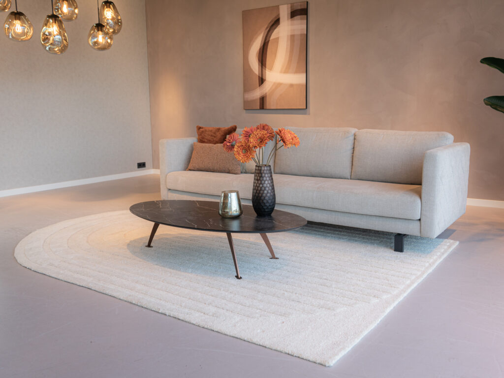 Salontafel Montalcino - 130x70x30cm - ovaal - marble vein nero bronze - onderstel brown copper