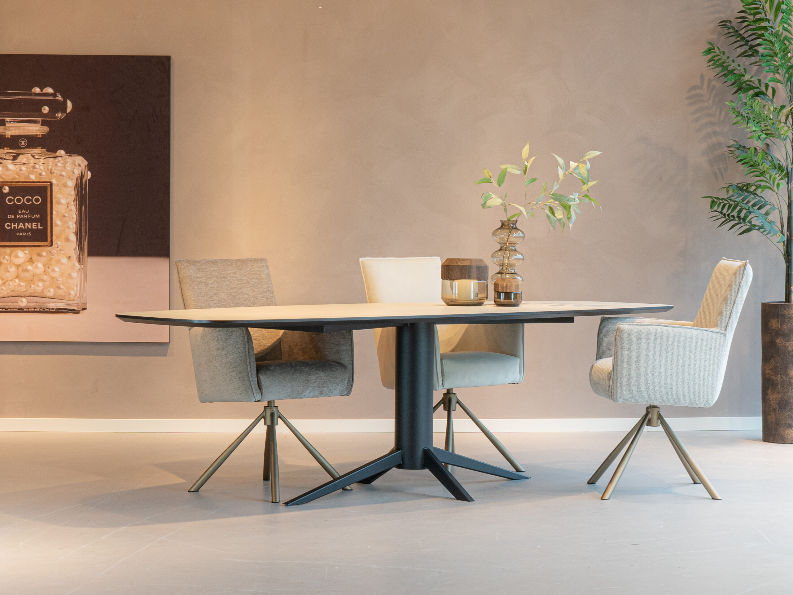 diverse afmetingen HPL eettafel