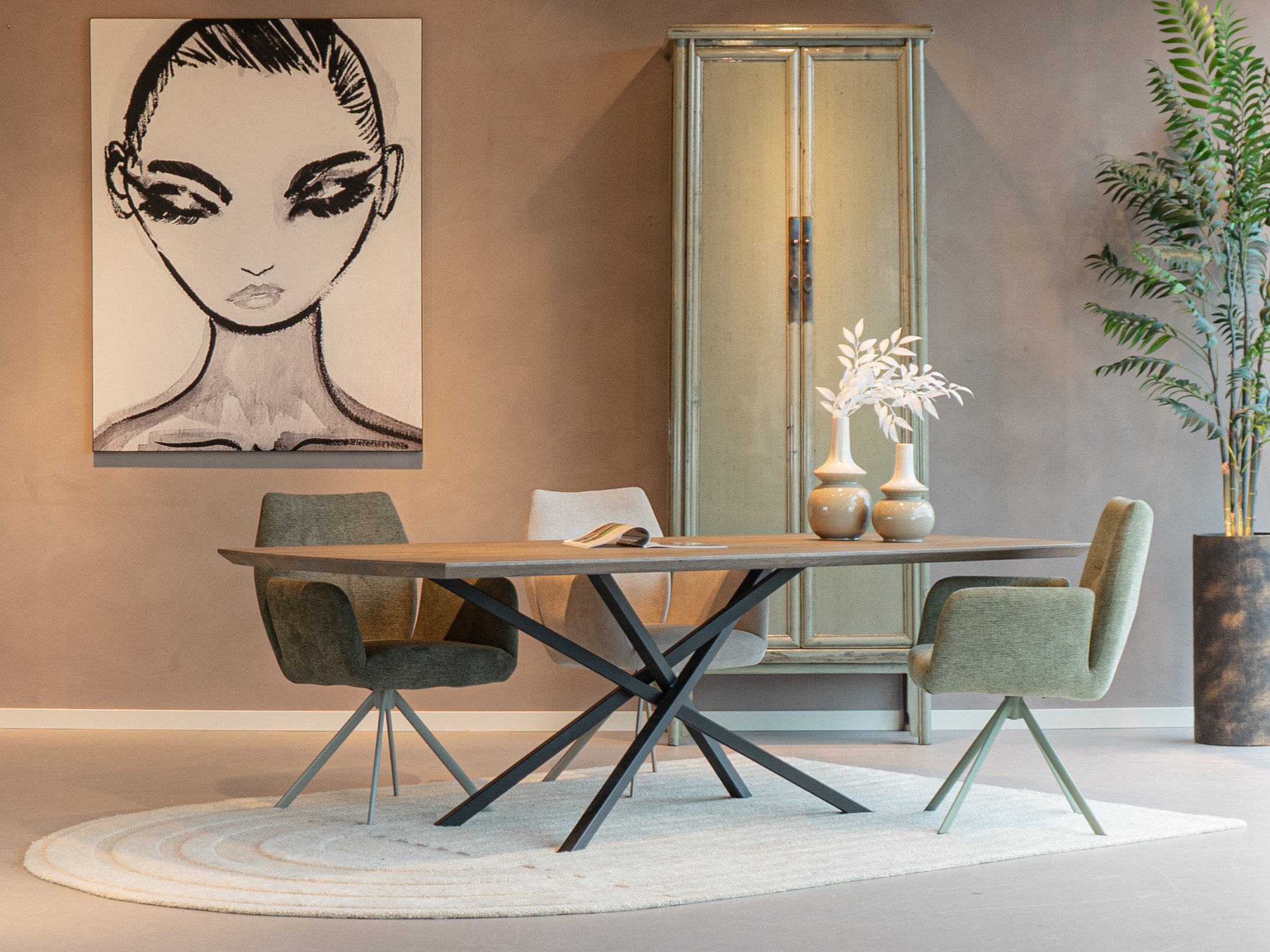 massief houten eettafel