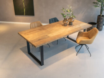 Tafelblad Larino 225x100cm - onderstel Carpentras met onze Fresco eetkamerstoelen