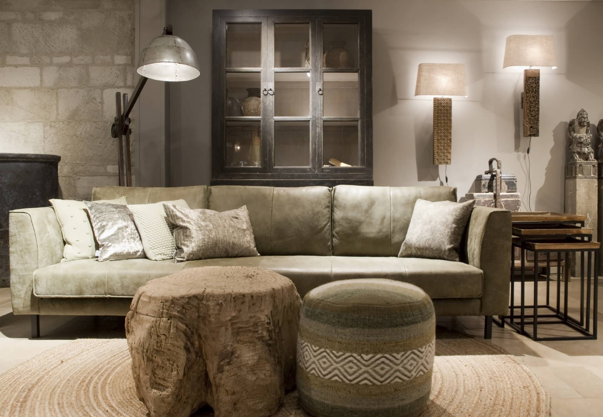 Vitrinekast Perpignan - 130x50x225cm