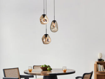 hanglamp van glas en metaal